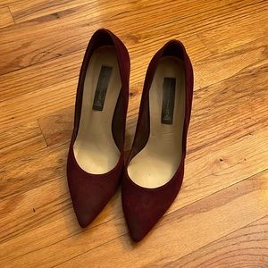 Closed toe wedge heel